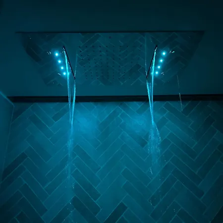 Dimora Al Piano 公寓 *