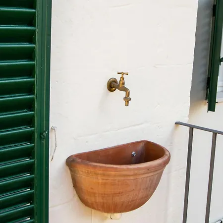 公寓 Dimora Al Piano *